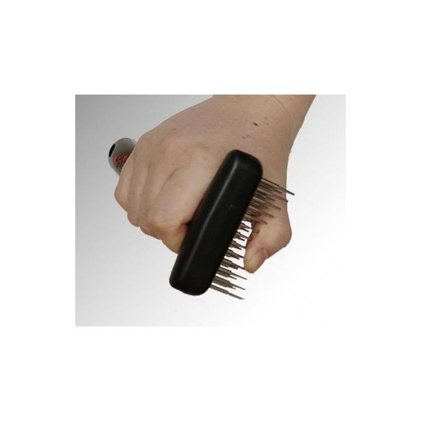 MAGIC LUKSUS-STRIGLE - DOBBELT RKKET MODEL MED 25 ROTERENDE OG EFTERGIVENDE SPIDSER.